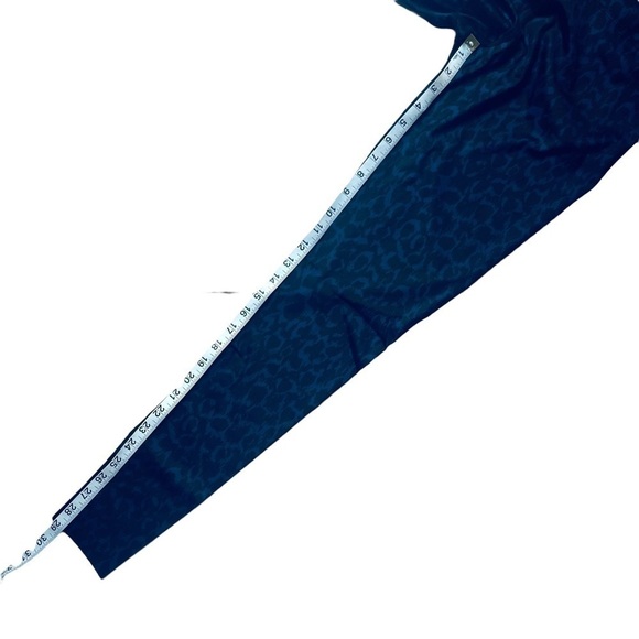 H Halston Studio yoga pants abstract leopard classic navy HSWS2160005 size S - Picture 13 of 14